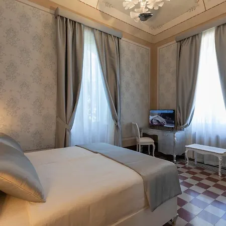 Luxury Liberty House *