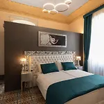 Luxury Liberty House - & 4* Alghero