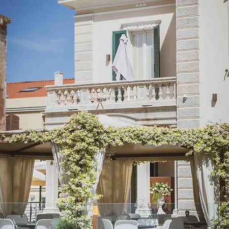 Luxury Liberty House - & 4*