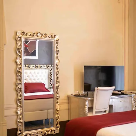 Luxury Liberty House - & 4* Alghero